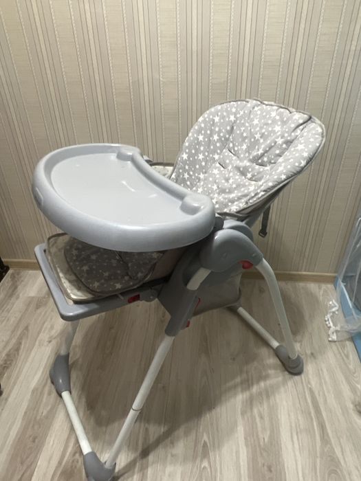 Столик для кормления