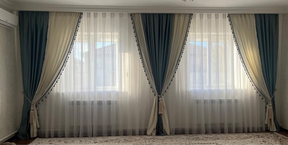 Продаю шторы для зала