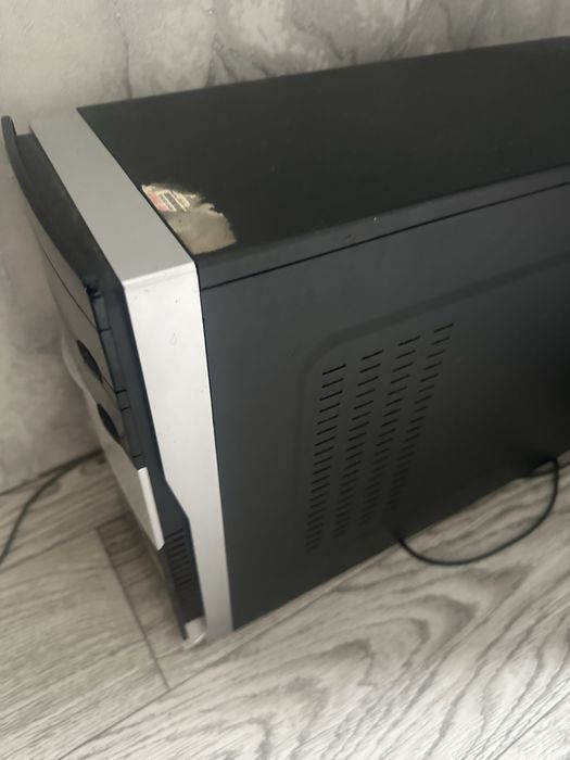 СТОЛ компьютер монитор колонки принтер