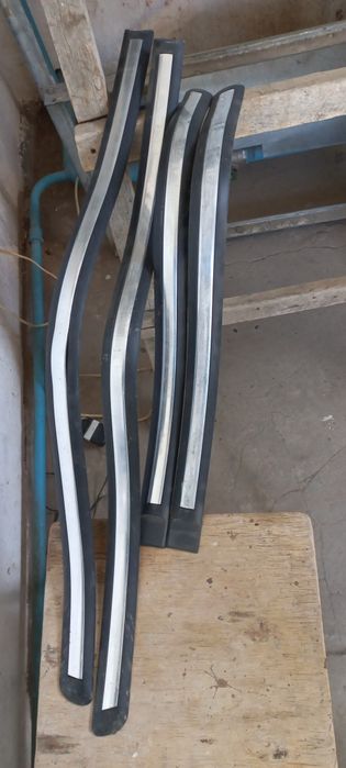 Молдинги дверные