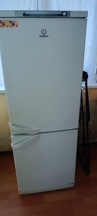 Продается холодильник