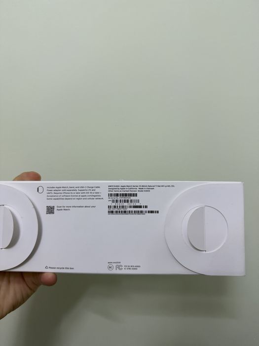 Aplle watch 10 Natural Titanium Milannese