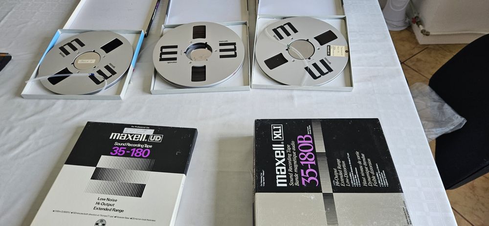 Benzi MAXELL originale pe 26.5 inregistrate si casete audio noi