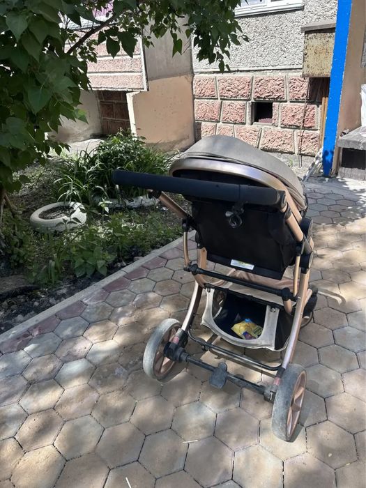 Коляска детская до 3 лет