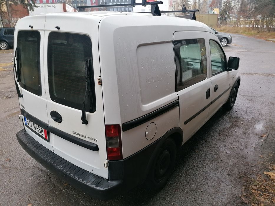 Пикапи под наем баничарка под наем лекотоварен бус под наем 55 лв