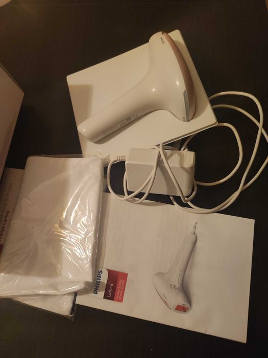 Фотоепилатор IPL Philips Lumea Advanced