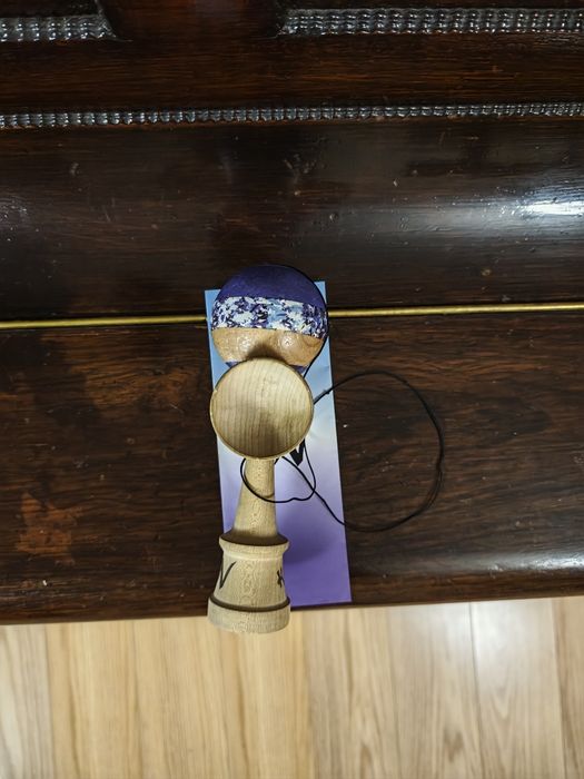 Kendama krom Adrian Vilau Pro Model