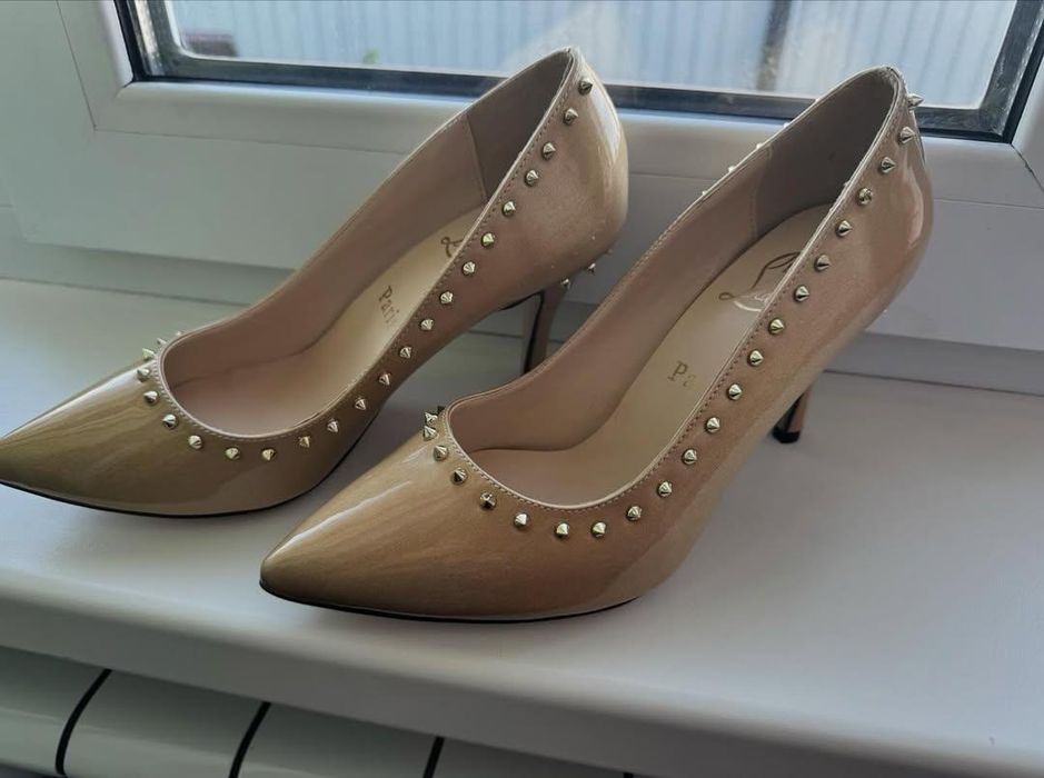 Продам абсолютно новые туфли