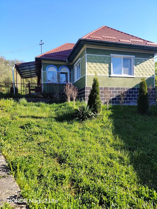 Casa de  vânzare în Chesau