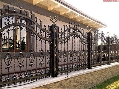 Vând garduri și porți