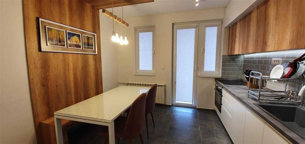 Дава се под наем Двустаен апартамент в София, Зона Б-5 - 65 кв.м за 612 € - Снимка #3