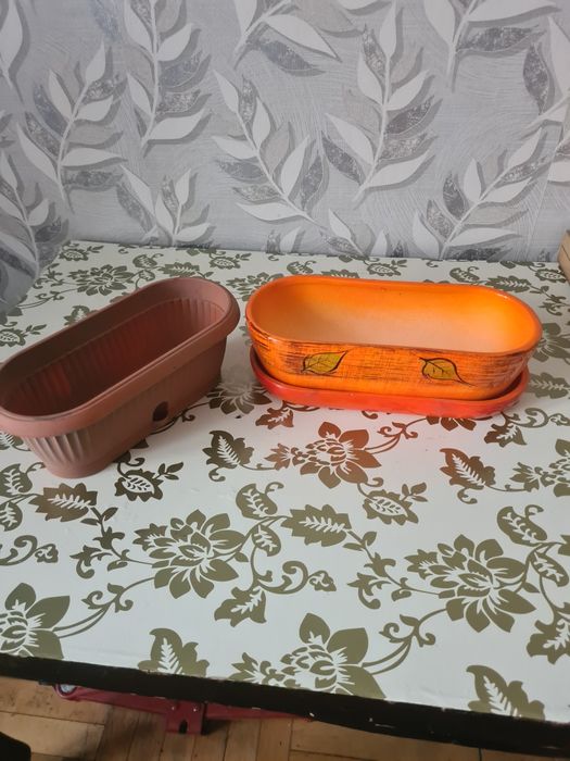 Продам горшки для цветов