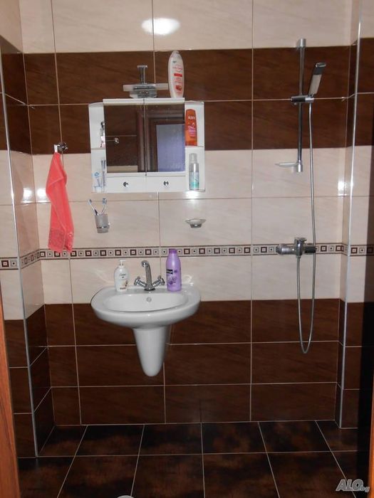 Дава се под наем Двустаен апартамент в Бургас, Възраждане - 62 кв.м за 372.3 € - Снимка #5