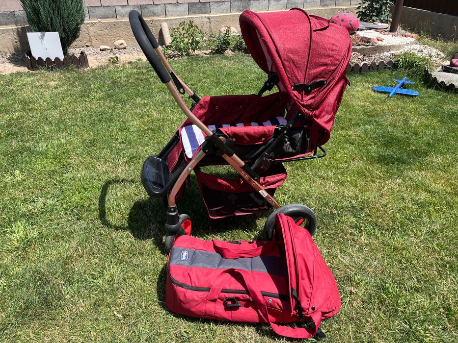 Коляска детская с люлькой