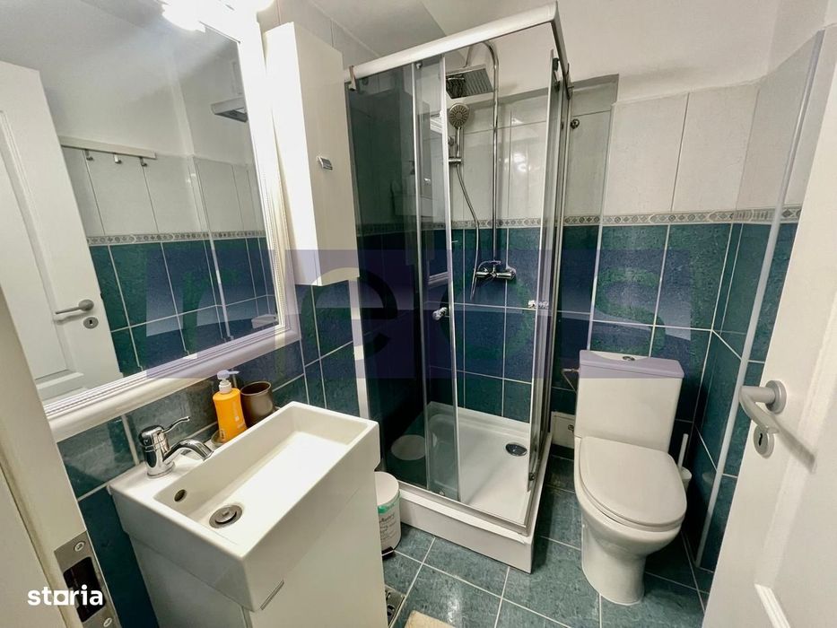 Vanzare Apartament 2 Camere Metrou Piata Romana Ultracentral 42Mp Inve