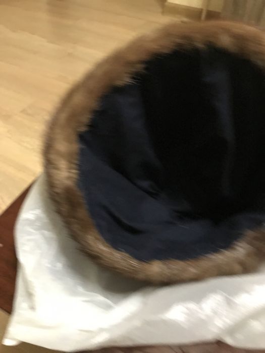 Женский головной убор