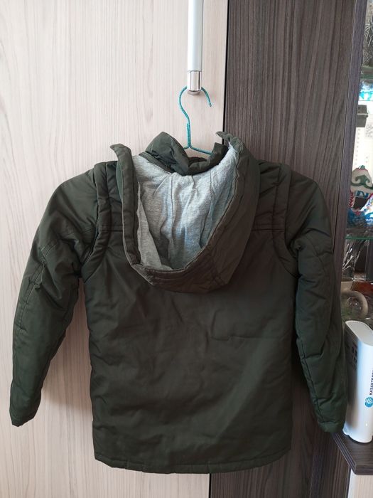 Куртка осень-весна на мальчика