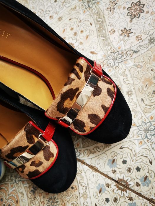 Обувки на висок ток от естествена кожа, велур и косъм Nine West