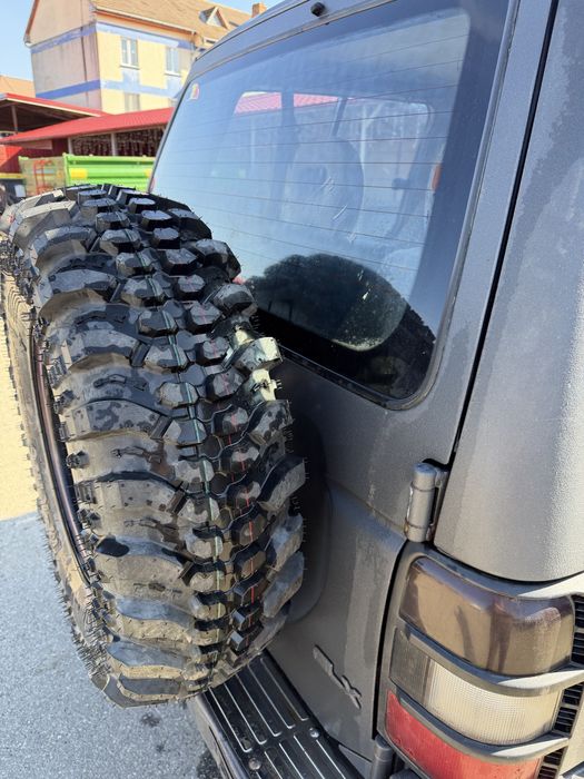 Mitshubishi pajero mk2