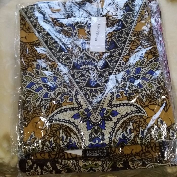 Предлагам нови индийски кафтани