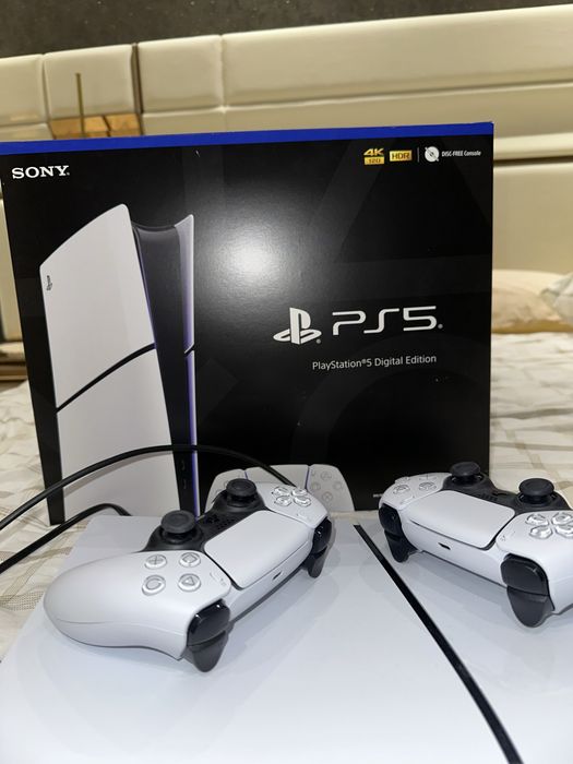 PlayStation 5 Slim 1TB