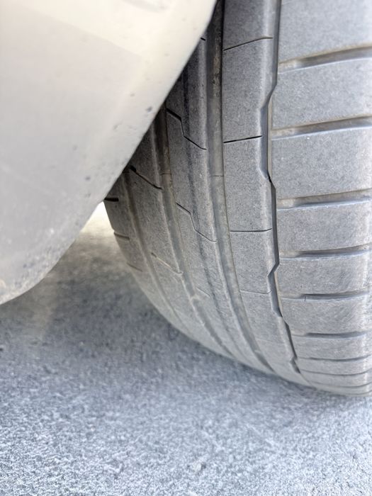 Продам 2 баллона hankook 225/45/17