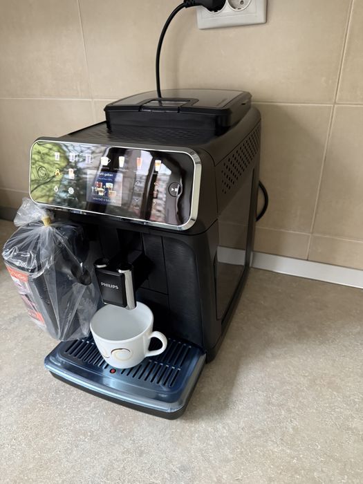 Espressor Philips Latte Go seria EP5500 5400 ca NOU expresor espresor