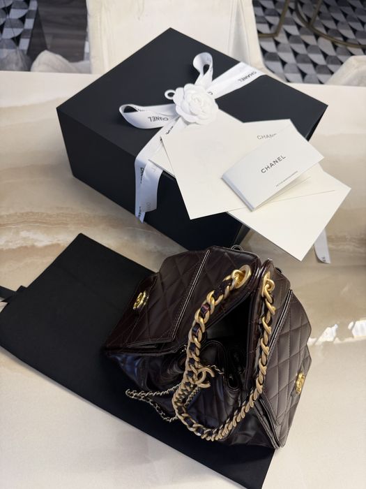 Уникална чанта CHANEL