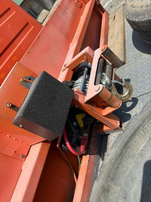 Продам Эвакуатор MERSEDES BENZ 814