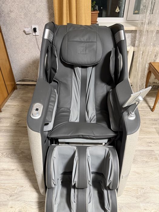 Продам массажное кресло