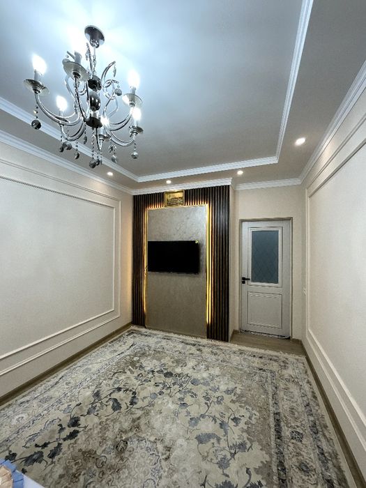 Бек барака Эшонгузарда Новастройка сотилади  70 кв 3 хонали срочно