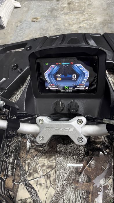 Vand/ schimb cu motocicleta atv CF MOTO 1000 x10