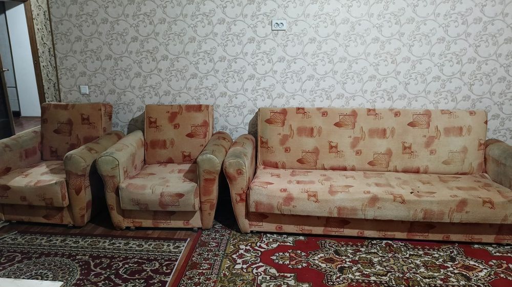 Диван и кресло в отличном состоянии