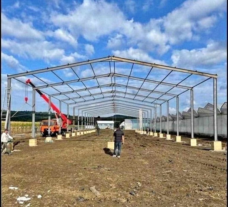 Vand hala metalica 11x30x4. 
Sau schimb cu auto