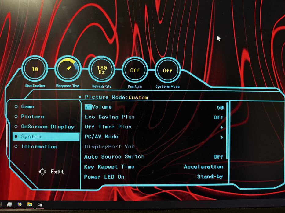 Acer Nitro 5, Monitor Samsung 180hz, Tastatura RedDragon, Mouse