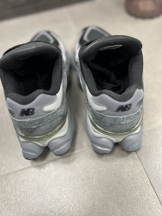 New Balance, Унисекс велурени спортни обувки 9060 с мрежа и масивен дизайн, Черен, Tъмносив, 5