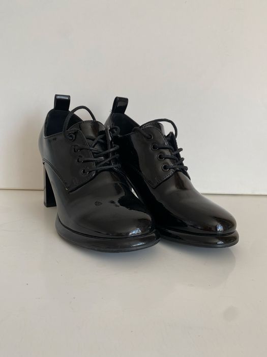 Туфли лоферы 37-37,5 р ботинки