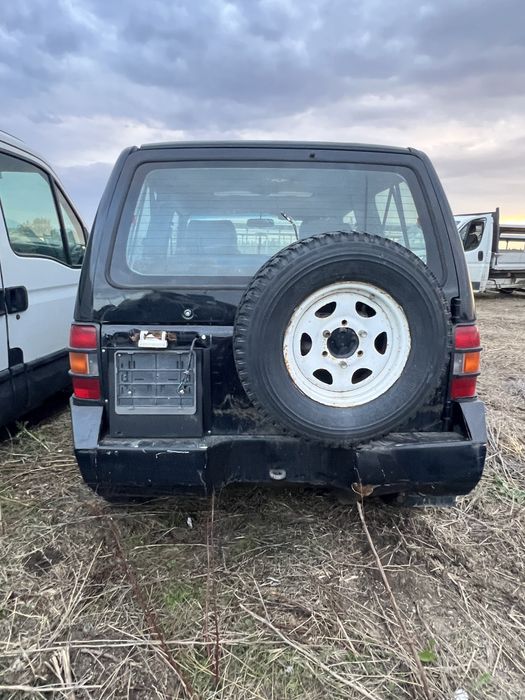 Mitsubishi Pajero 2.5 дизел на части