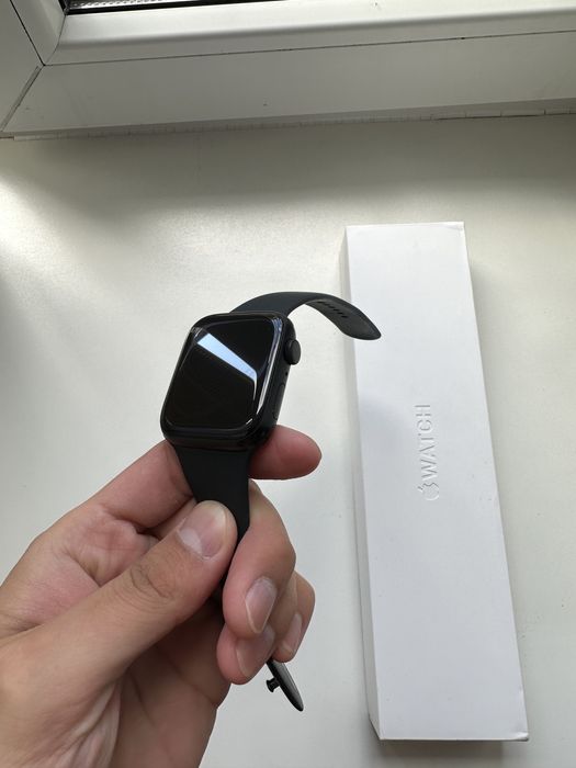 Продам Apple Watch 7 , 45mm