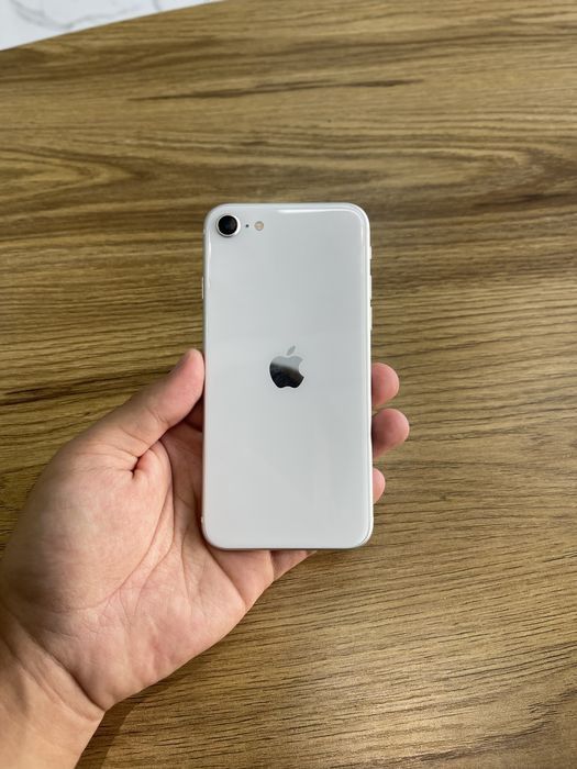 Обмен iPhone SE 128Gb