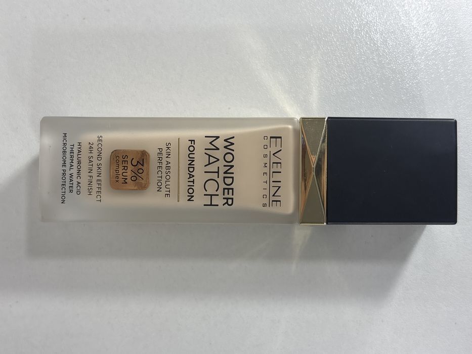 Продам тональный крем