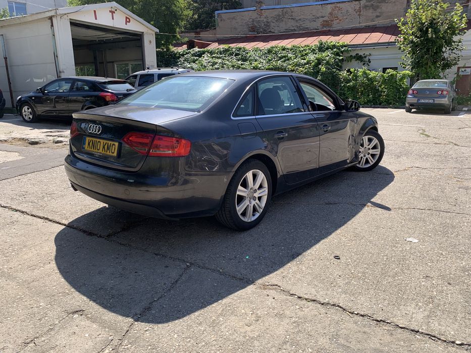 Dezmembrez / Dezmembrari Audi A4 B8 2.0 diesel CAGB 136cp euro 5 2010