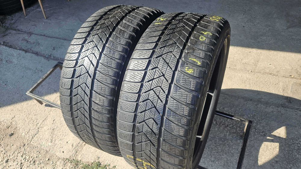 235/40 R19 • Iarna • Pirelli Sottozero 3 TO PNCS 96V | 2 buc | Pret/buc