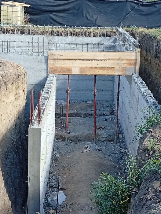 Executam construcții case la roșu  amenajari interioare. Rigips ,