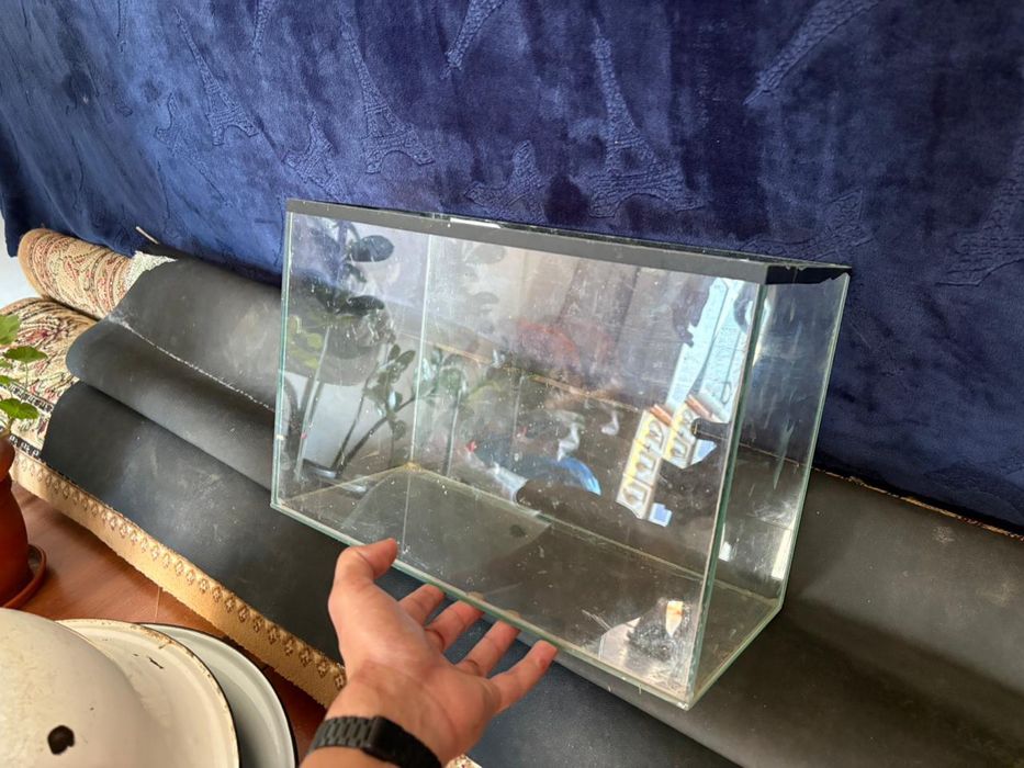 Продам аквариум в хорошем состоянии