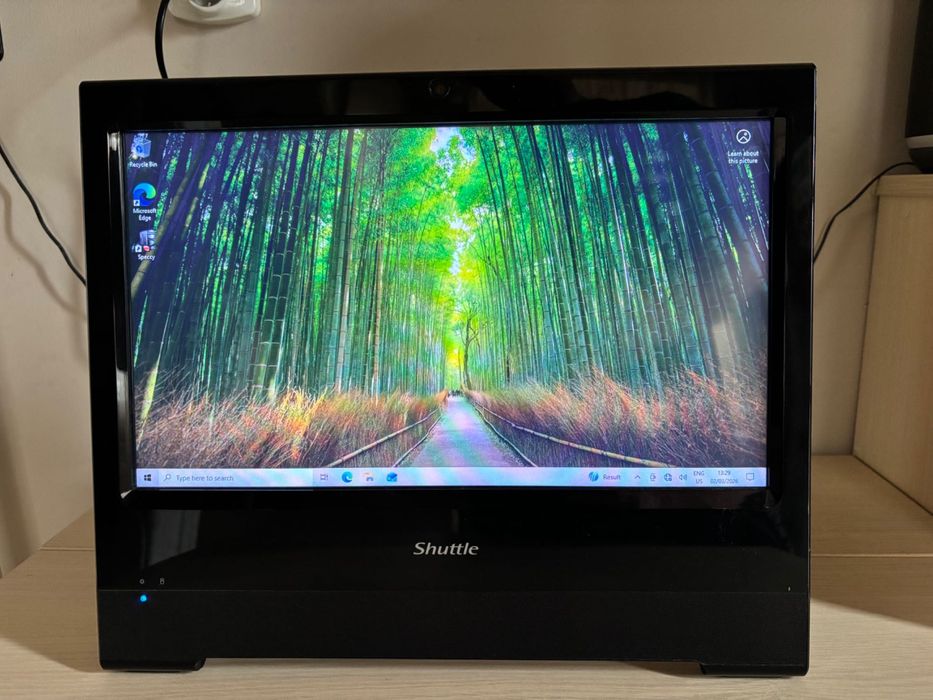 All-In-One PC Shuttle X50V4 Monitor HD 15.6" Touch pt Restaurant / Bar