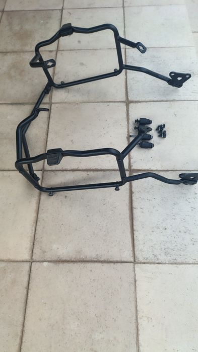 Suporți și side cases Yamaha  Tracer 7 (MT-07) 2021