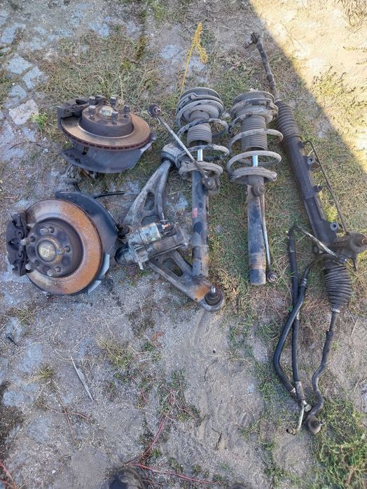 Продавам БМВ Е46 320Д на части