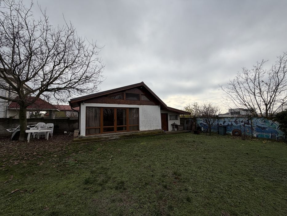 Vand teren zona hanul doctorului.