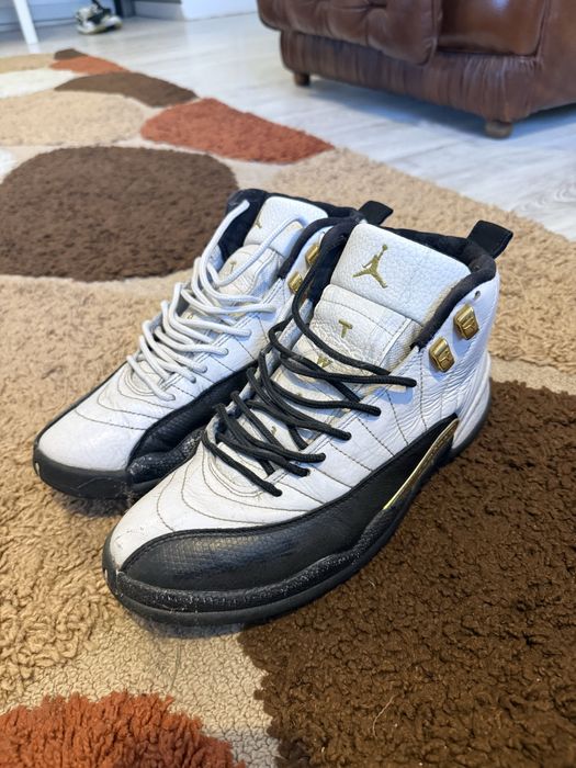 Adidasi Jordan 12